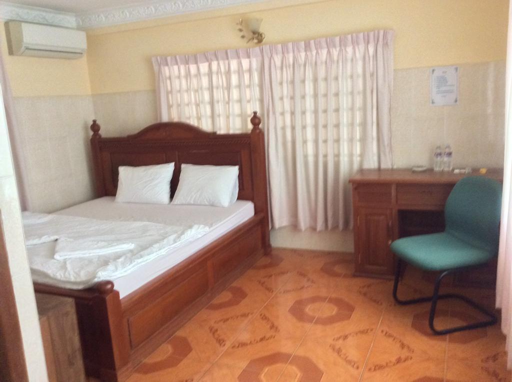 139 Guest House Phnom-Penh Buitenkant foto