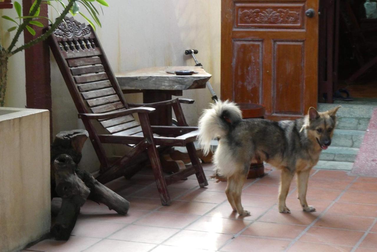 139 Guest House Phnom-Penh Buitenkant foto